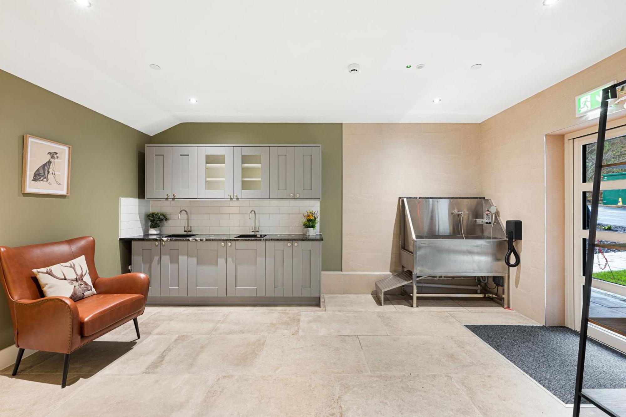 Host & Stay - Rock Mill Apt 1 With Terrace Stony Middleton Exterior photo
